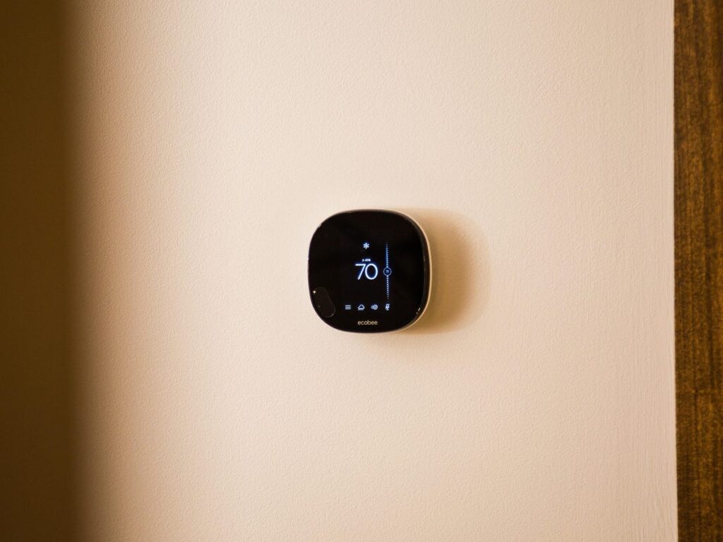 Best Energy Saving Smart Home Devices for Beginners
