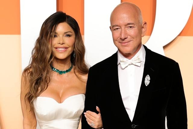 Jeff Bezos Net Worth Impact After 2025 Stock Market Shifts